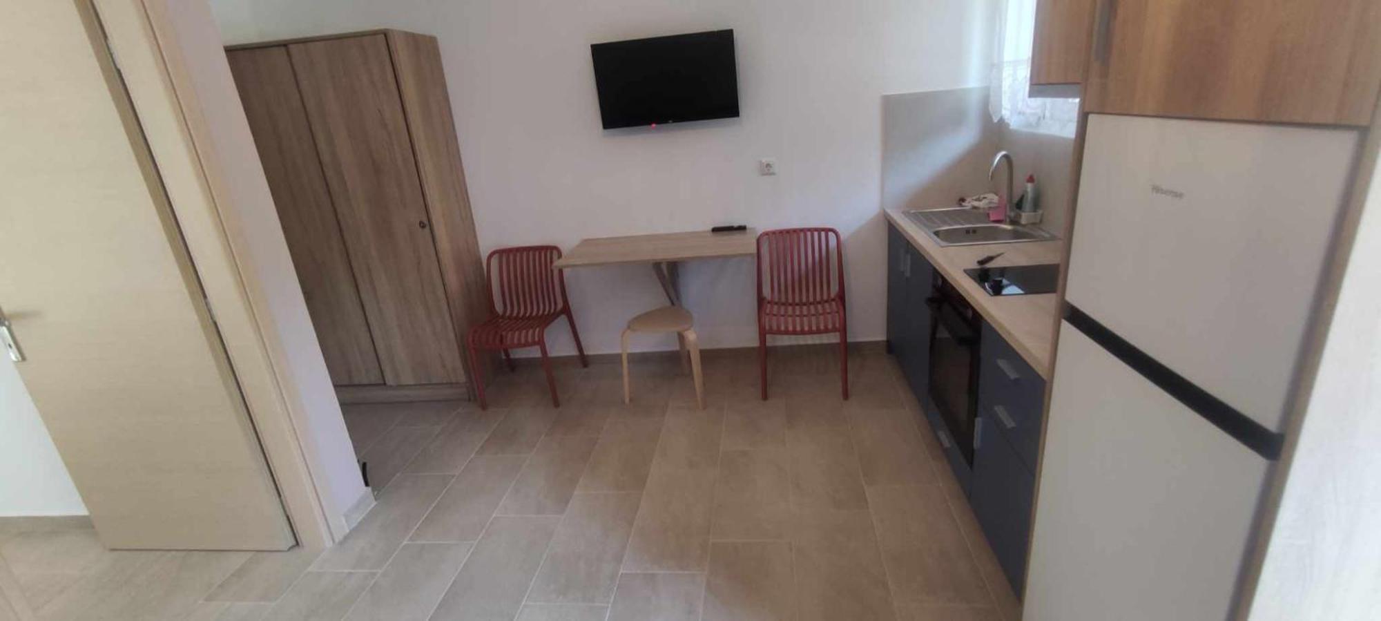 Αλκυονη Διαμερισματα Hotel ปาราเลีย วราชู ภายนอก รูปภาพ